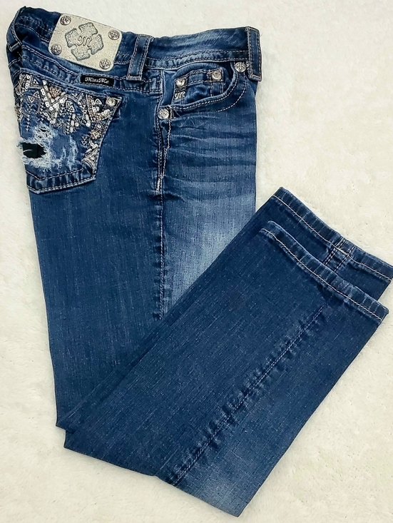 Miss Me Denim - ♦️Miss Me Curvy Mid-Rise Crop Jeans Style# ME8343VC♦️